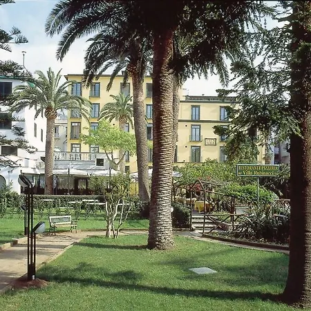 Eden 3*