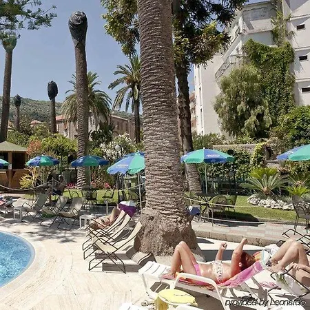 Eden Hotell