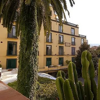 Eden 3* Sorrento